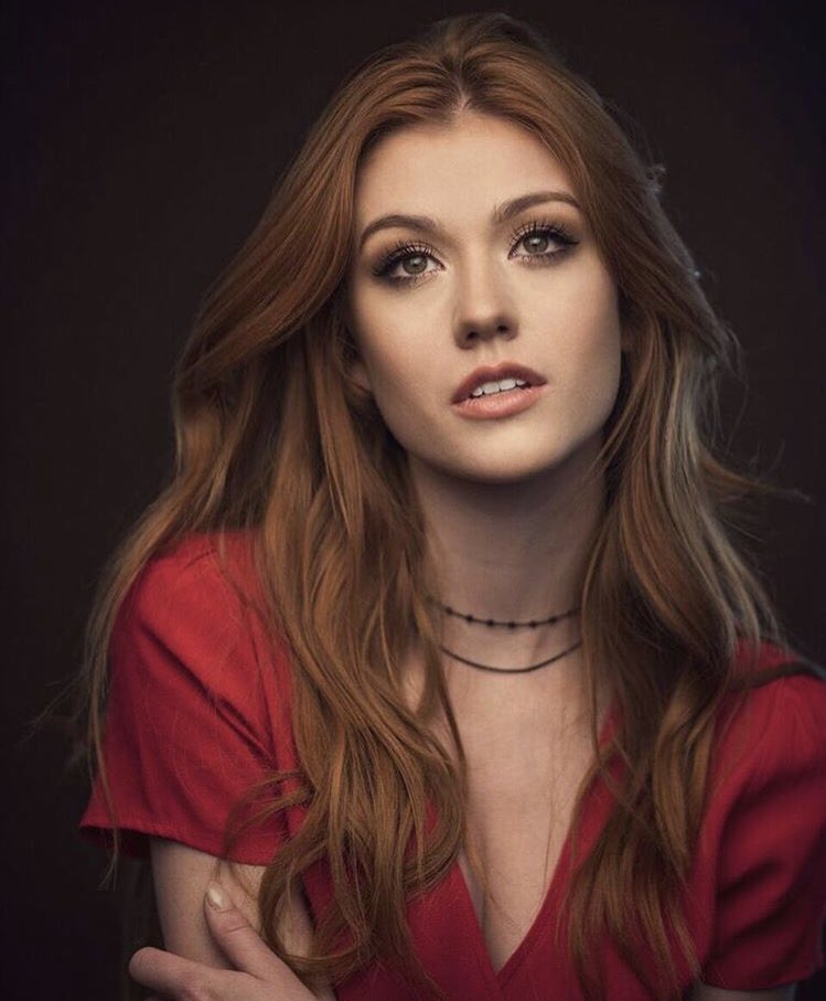 How can someone be so stunning and perfect???!! 😍😍 Please <a href="/Kat_McNamara/">Katherine McNamara</a> share your secret with us!

#SaveShadowhunters #NotOurLastHunt