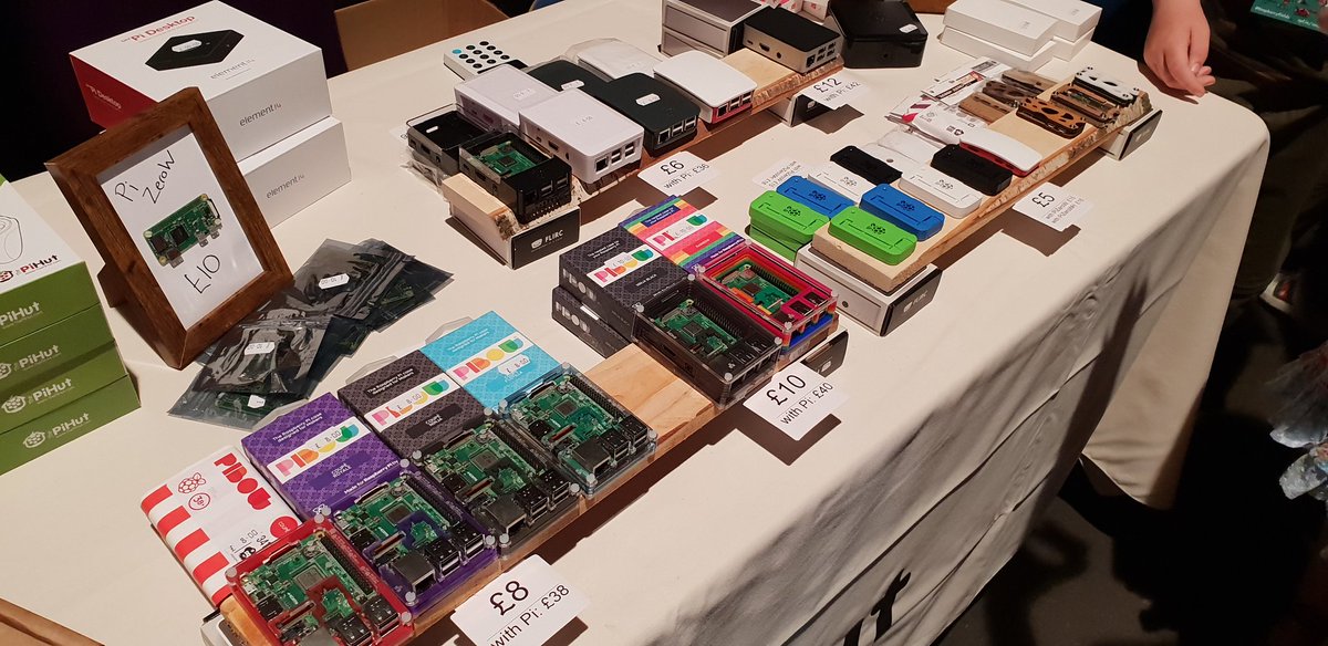 ThePiHut's tweet image. We&apos;re Here!! Come find us in the marketplace &amp;amp; grab a @Raspberry_Pi 3B+ for £30! #raspberryfields