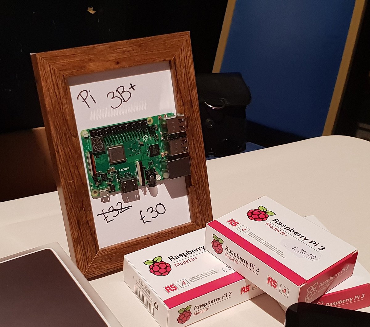 ThePiHut's tweet image. We&apos;re Here!! Come find us in the marketplace &amp;amp; grab a @Raspberry_Pi 3B+ for £30! #raspberryfields