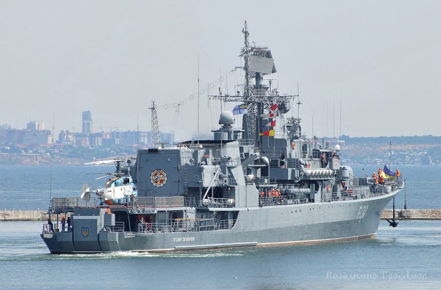 Capt(N) on Twitter: "#??????#Ukrainian #Navy F130 'Hetman Sagaydachnyy', a Krivak III Class frigate/project 11351 in #Odessa. Photos by ©Vladimir Trofimov More photos: https://t.co/Yg5LLlpJAO https://t.co/xNvEZqoChz" / Twitter