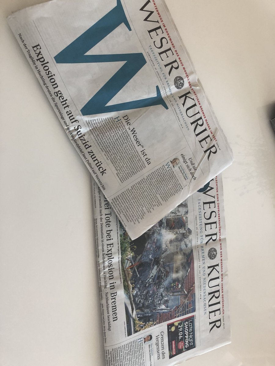 MarcelAuermann's tweet photo. Was ein #Tag so ausmachen kann. Von einem #Tag auf den anderen noch #frischer, #jugendlicher, #moderner und vor allem #lesbarer. Der @weserkurier mit neuer #Schriftart, die natürlich in #Bremen nur #Weser heißen kann. Denn ohne #Weser wäre es ja nur ein #Kurier. https://t.co/UZCXxGjgDm