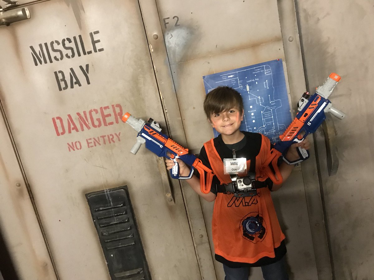 Kidzcoolit's tweet photo. @daddacool @LazerMAD_UK @DaddyandDadBlog @dayinthelifedad @Mr_Kitney #BigBattle https://t.co/MBTTStFOF2