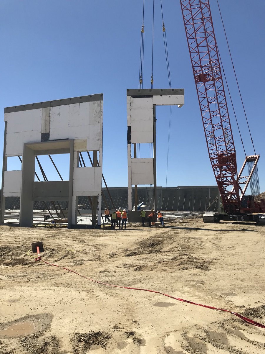 944Local's tweet image. Our membership is committed to Skill, Quality and Productivity when building the Inland Empire.
#SWCarpenters