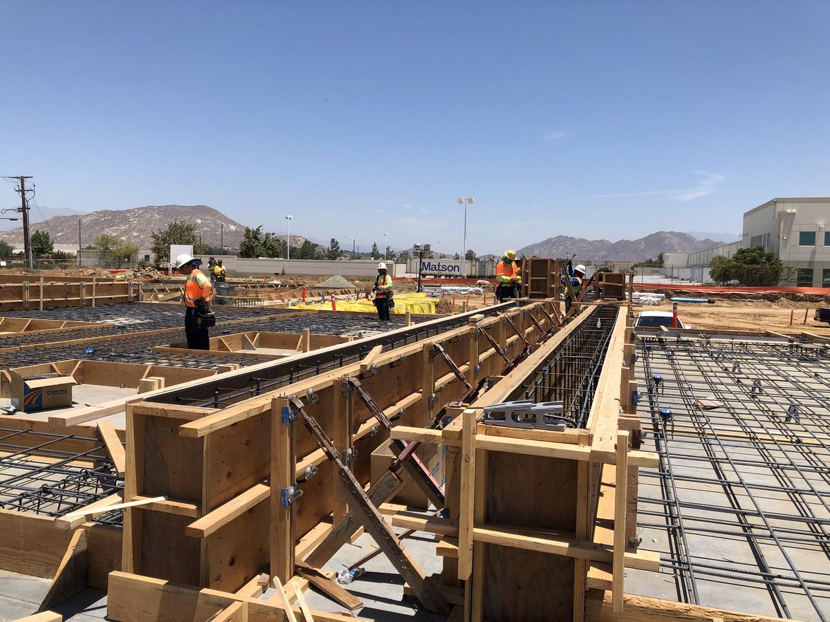 944Local's tweet image. Our membership is committed to Skill, Quality and Productivity when building the Inland Empire.
#SWCarpenters