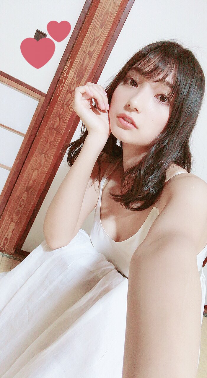 高野麻里佳 直筆サイン入りチェキ + 1st写真集「まりん夏」 - アート 高野麻里佳 直筆サイン入りチェキ + 1st写真集「まりん夏」 - アート