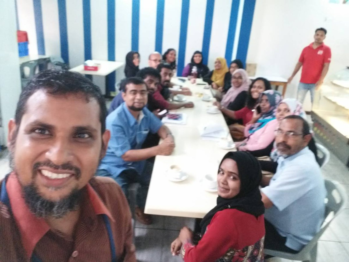 MaradhooSchool's tweet image. RT @CHSE_HighSchool: Life Skill sessions conducted by our team of life skill trained facilitators (fellow teachers) for grade 12 students. #Prepforlife #TakeInitiative #LeadershipDevelopment @UfaaMv @EducationMV @aishathshiham @HusnuAfrose