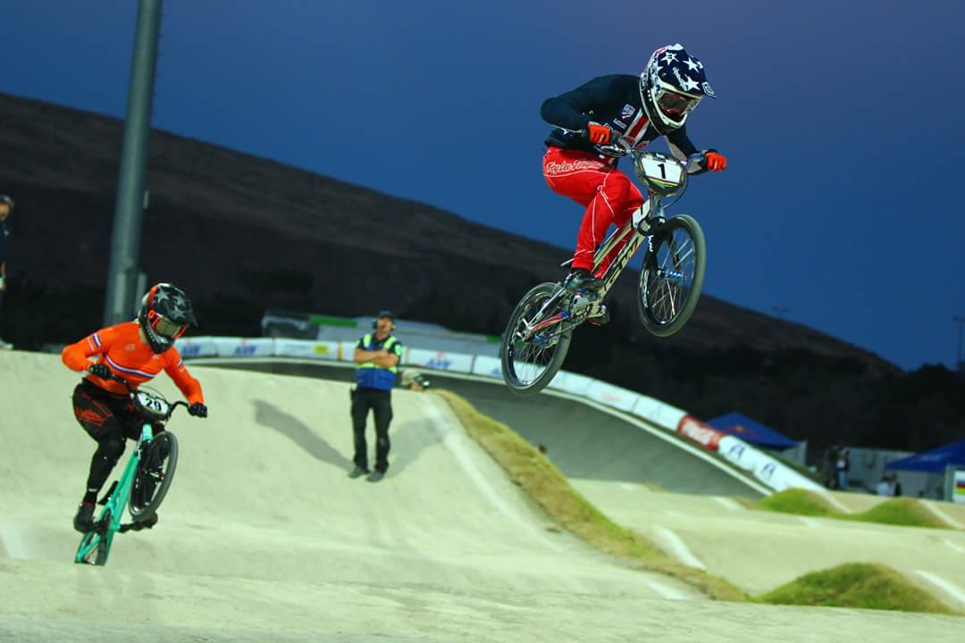 bakubmx2018's tweet photo. Selections of photos 📸 from elites' races 🚴‍♀️🚴‍♂️ Full of power 🔥 and strong emotions 😍  

#bmxworld #baku2018 #bakubmx2018 #azvif #Azerbaijan #UC https://t.co/IKfK91CzAY