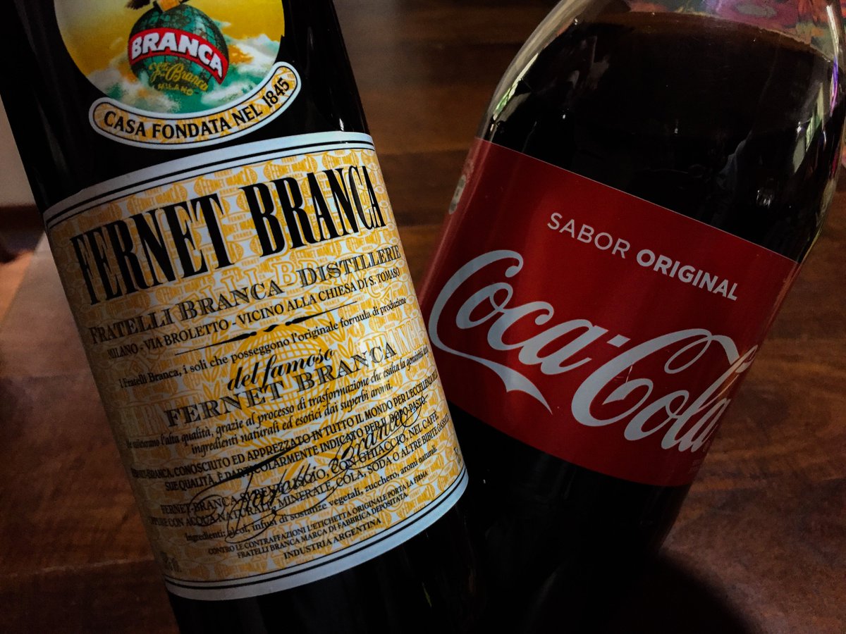CasaLopezMaipu's tweet image. ¡Amigos inseparables para este fin de semana, en Combo de Promoción! #CasaLopez #fernetconcoca
