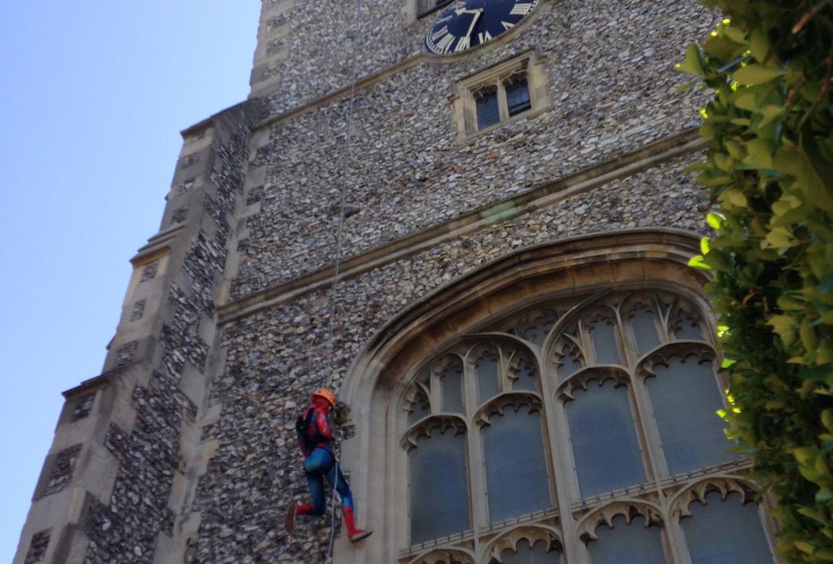 GHRSurrey's tweet photo. Spider-Man spotted abseiling down church in Leatherhead today https://t.co/hwawgSlTIk https://t.co/0xTeyq4Nd6