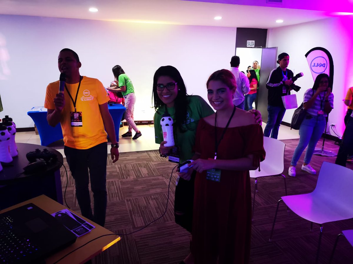 geri_09's tweet photo. GERI WIN 🙌💁‍♀️ @DellPanama #SMDaypA #DellPanama15 https://t.co/h1EuTpfePn