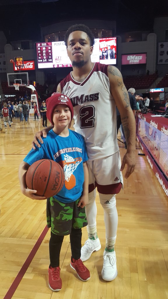 Mike_Mathieu53's tweet image. @CoachMattMcCall just renewed our @UMassBasketball season tixs. Sorry #sectionW my grandsons favorite is sec Z row 1, actually right new to you. Braiden enjoys being right next to theUMass bench. Looking forward to the #maroonpantmovement. @ChrisPTucci