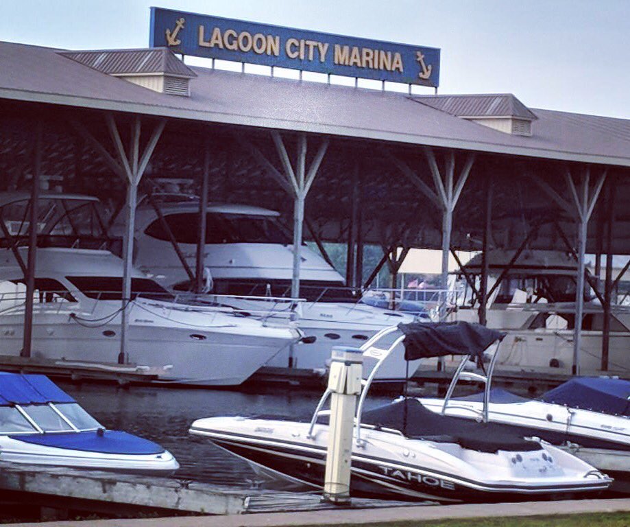 CompassPtbo's tweet photo. Someone is pretty stoked to be getting their new #evadeckmarineflooring ! #lagooncitymarina #lagooncity #lakelife #boatlife #boatingontario #compassptbo #shoplocal #ptbo #welovemakingourclientshappy #canadadayweekend #allwhowanderarenotlost ⚓️https://t.co/AxzrM0I2so https://t.co/Z7hRJLXrqk