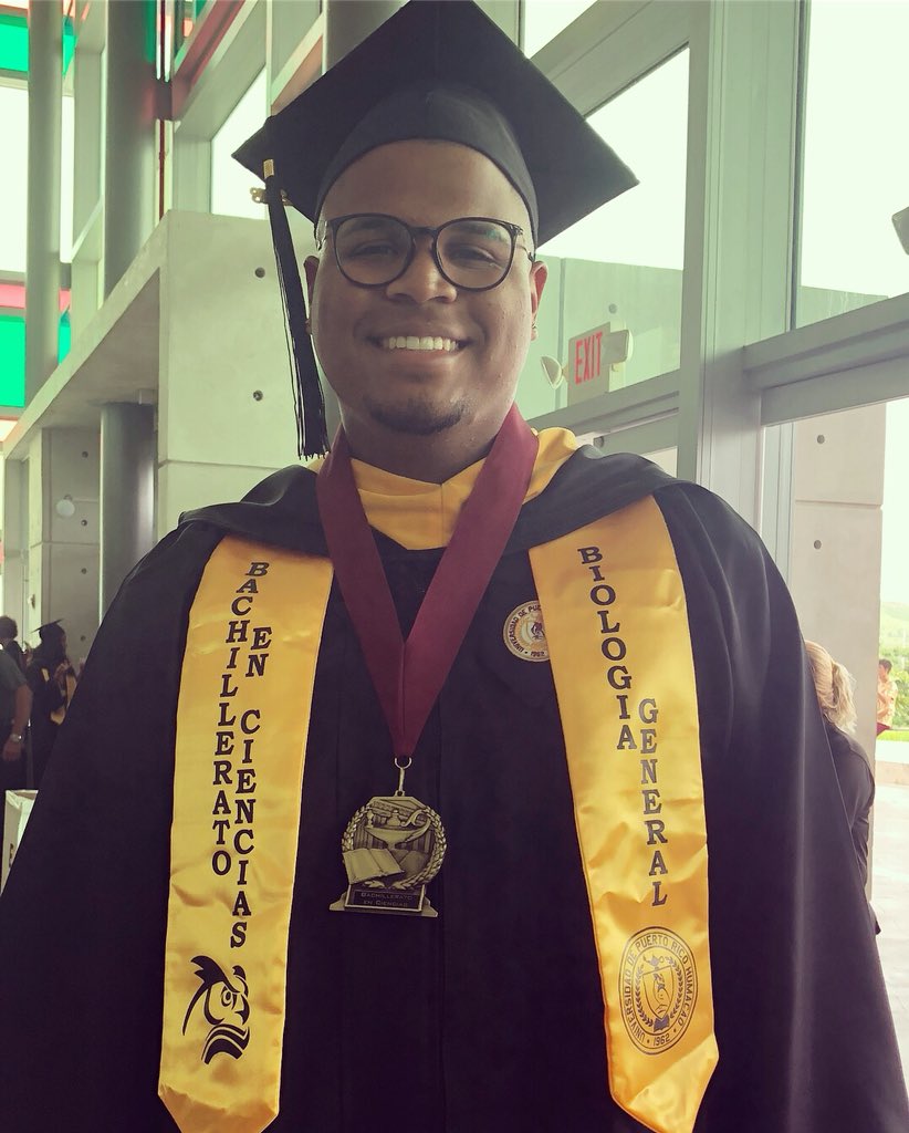 STerapeuticos's tweet photo. #UPRHGrad18 | Felicitaciones principalmente a nuestros atletas #Búhos. #YoSoyBúho #OrgulloUPRH #ProductoUPR https://t.co/bFp1uM9pOc