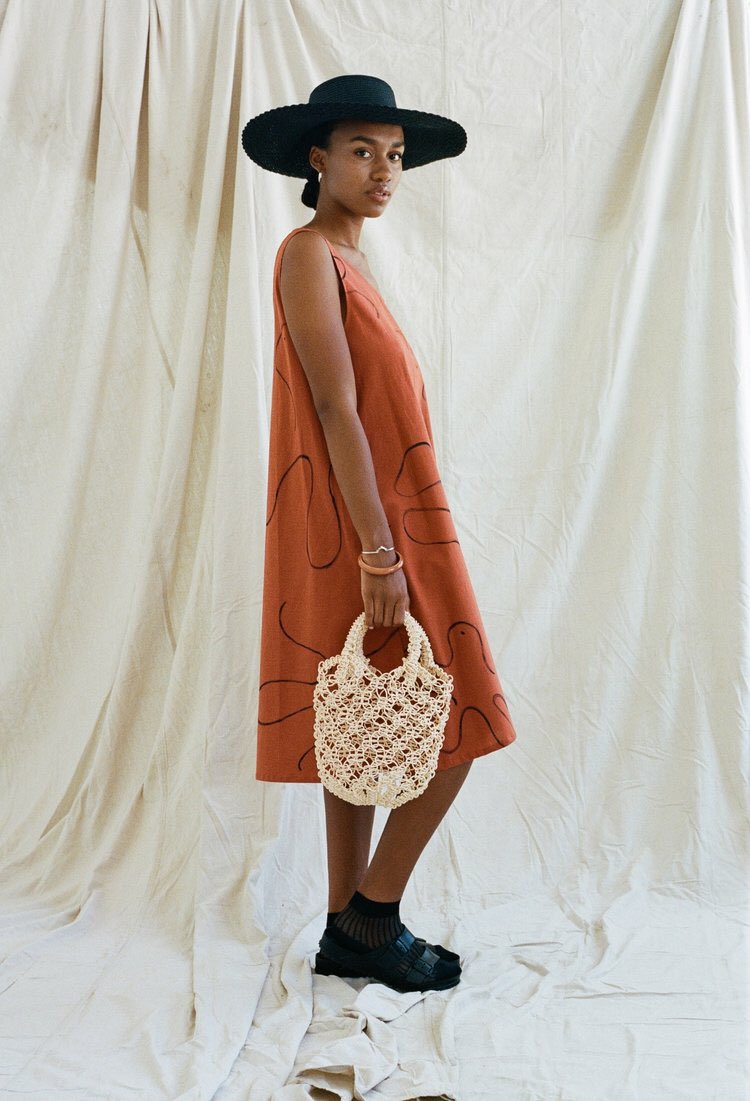 ChelseaBravo's tweet photo. The Keïta summer dress crafted in a light weight organic cotton • Find them in spicy cinnamon and chilli online 〰️ https://t.co/zAVGH5fCc0