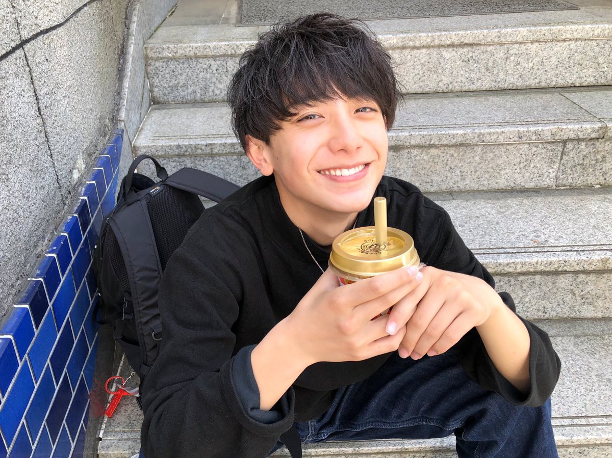 ことは tweet media