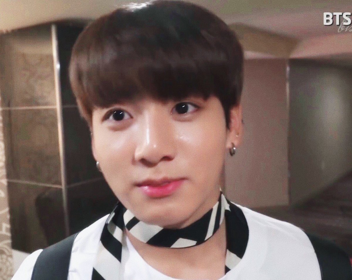 kookpiics's tweet image. 🐰💛