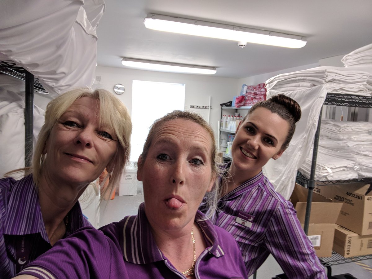 Teamwork today #lcj96 @sdbedd <a href="/PSeafront/">Premier Inn Bridlington Seafront</a> <a href="/michaelhunter62/">Michael Hunter</a>  <a href="/AndyFr4ncis/">AndyFr4ncis</a> <a href="/SusanGilley7/">Susan Gilley</a> 
Theses girls are amazing