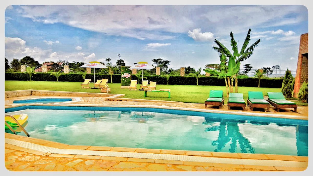 Spartakussug's tweet photo. It's all gone down at Buvi Lodge in Kampala
#HelloPineapple https://t.co/fP1GeGFSw4