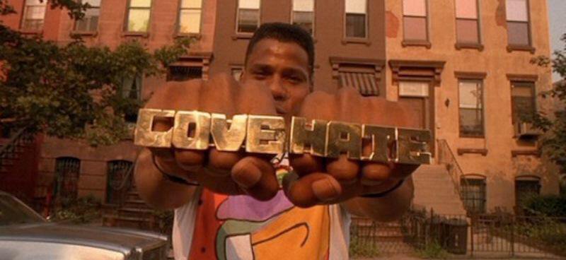 DailyRapPics's tweet image. 29 years ago today, Do The Right Thing opened in theaters.