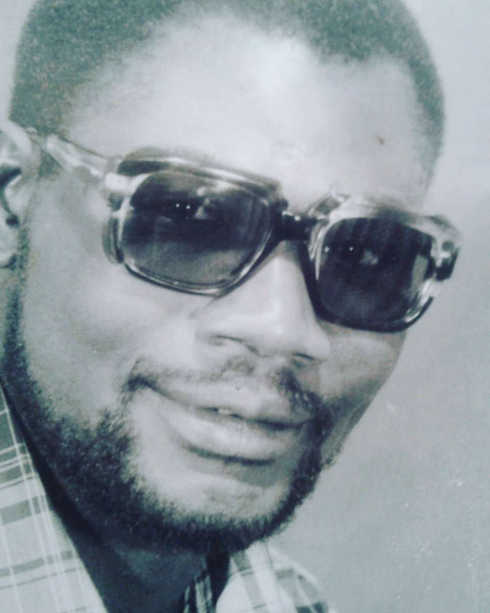 digrida's tweet image. R.I.P 
FATHER...😭😭😭
YALLAH DEFNA LIMOU NAME....
NEVER FORGET 22 / 06 / 2018