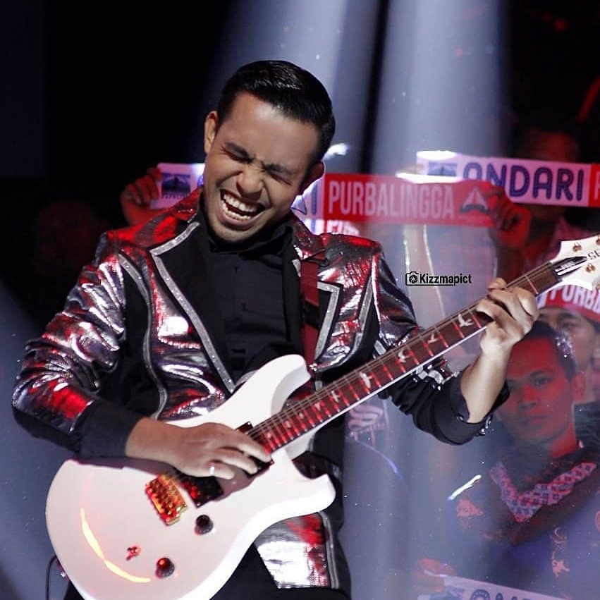 tetaplah bersinar meski dunia seringkali ta pernah ramah padamu.. 
😘 😘 
_denganhatidarikamiMLFSEJATI❤️
@FildanLoversHKG 
<a href="/FildanDa41/">Fildan Da4</a> 
#FildanDiBintangPantura5