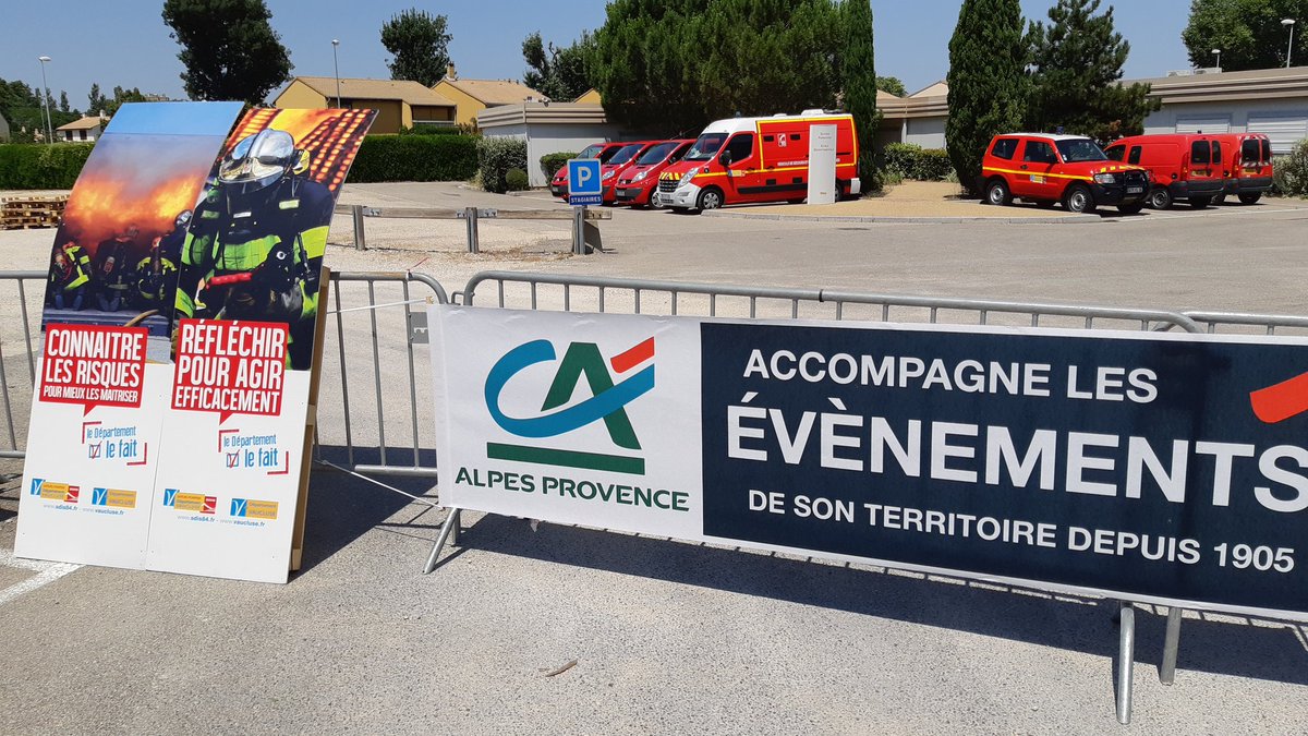 GiganotMarc's tweet photo. Bicentenaire des sapeurs-pompiers d'Avignon https://t.co/Rwhx0asGwm