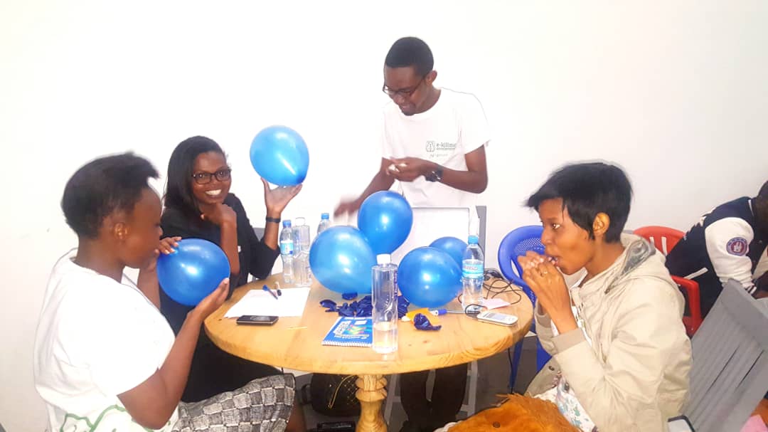 kiotahub's tweet photo. Team building session is on and everyone here is busy building 'ballon tower'
cc @VenturesSahara
@ekilimotz #HackathonDay1 #KiotaTotoa https://t.co/ASdbhnNQMP