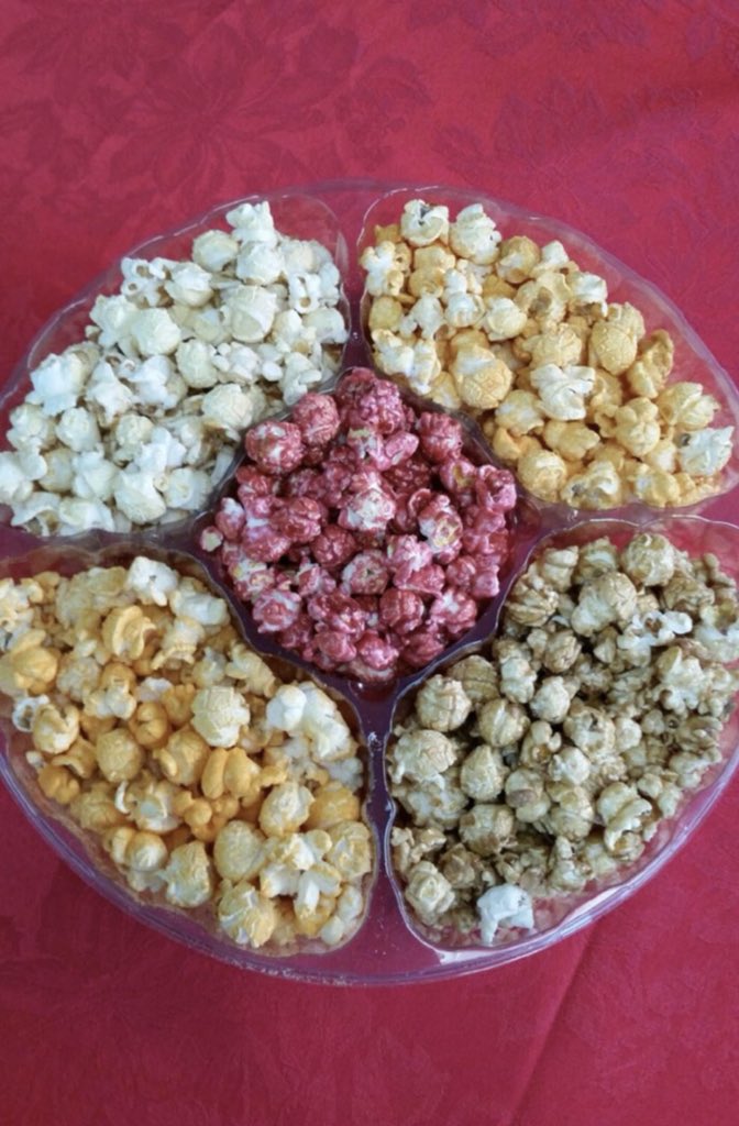 blast_popcorn's tweet image. We want to thank Tasha for placing her assorted popcorn cone order and supporting our business 
🍿🍿🍿
#takingorders #beforeweopen
#popcornlovers #assortedpopcorn