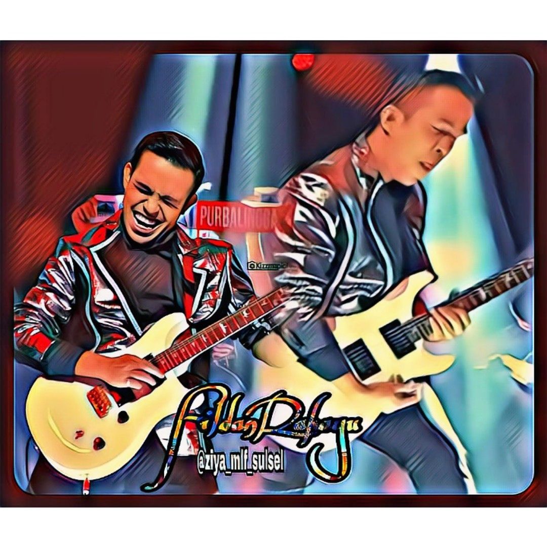 Jodoh itu kayak penjual gorengan.
Ditungguin gak ada yang lewat, pas lagi gak pengen banyak yang lewat.
eh pas mau disamperin udah banyak yang ngantri.

#FildanDiBintangPantura5