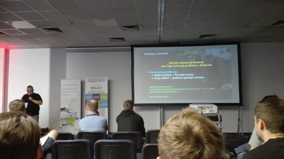 k_stanisz's tweet photo. Very interesting presentation about #apachespark by Paweł Leszczyński and Marcin Jasiński. Thanks for answering my question. I'm sure It'll help me with writing my master's thesis. #confiturapl https://t.co/DOgEsAUdr9