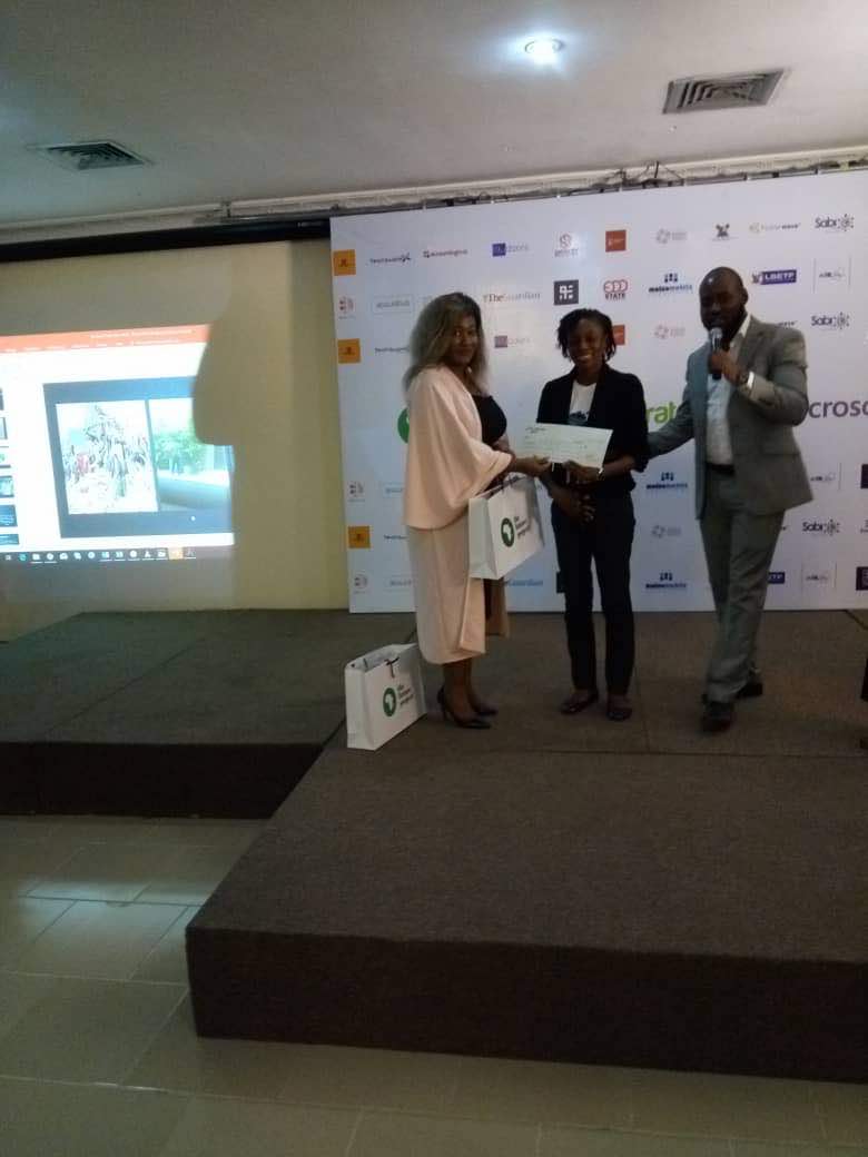 WhistleTalks's tweet photo. Overall winner from stream 1 and stream 2 presented their certificate at the Demo Days Lagos organized by @MicrosoftNG and @TFAAfrica!
#AccelerateLabs #SparkForGrowth https://t.co/IxQxemqltP