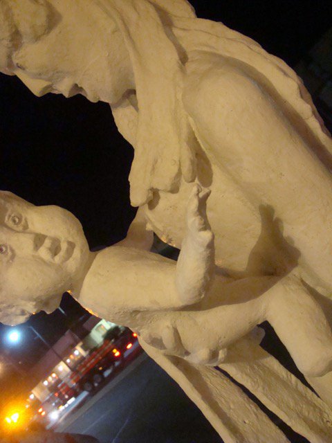 FilthyBot's tweet image. That's a reference to everybody.