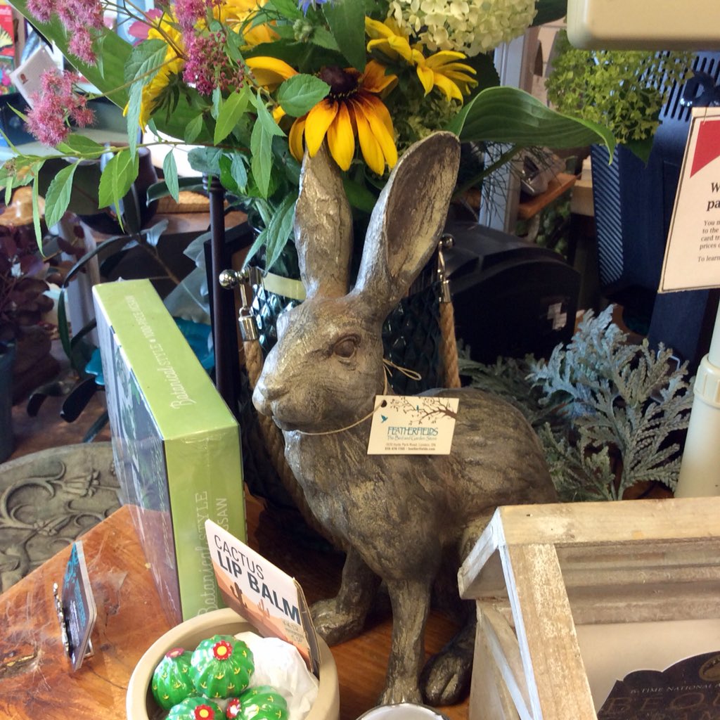 Featherfields's tweet photo. Some beautiful new garden statuary has arrived! Bring your weekend guests to visit with us Sat 10-5 and Sun 12-4. #ldnont #gardengiftshop #wildbirdstore πΏπΈ https://t.co/OSQZcaPFVY