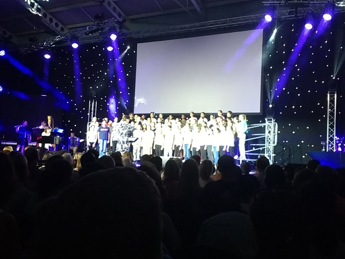 DHLowerSchool's tweet photo. And now for our very own Once Removed #BTHD18 at #DHFW18! https://t.co/zdwCpvtDgY