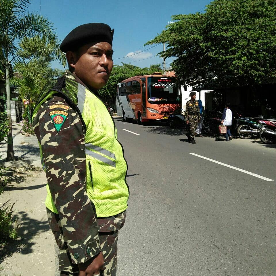 BurRonggo's tweet photo. Satkoryon #banser #jenu #ngepam https://t.co/32ueYIjegc