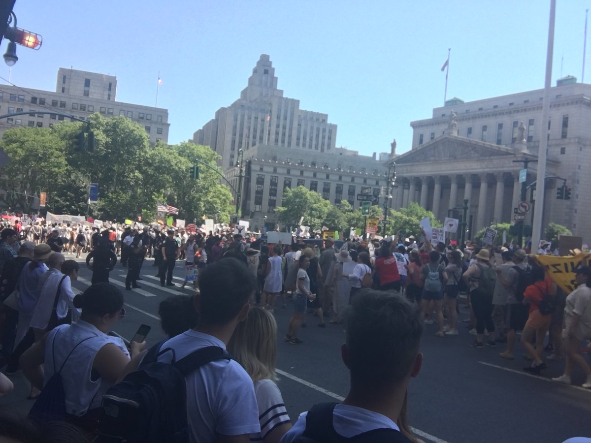 ny_bess's tweet photo. #FamiliesBelongTogetherMarch https://t.co/TDHiAEvCxi