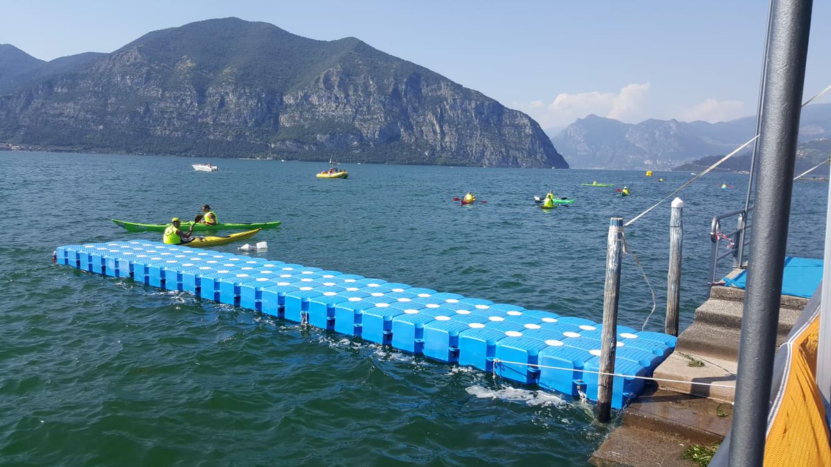 worldtriathlon's tweet photo. Athletes in the water #WPSIseo #ParaTriathlon https://t.co/ZwzPsPN07R