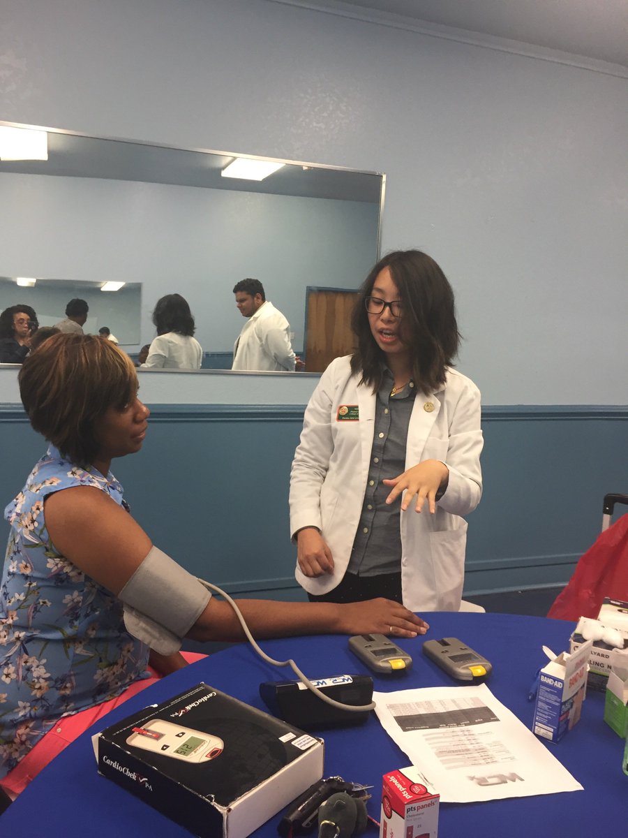 WCRxPharmacy's tweet photo. Hello and happy Saturday! We would like to thank; our student interns for doing screenings at Senior Day; hosted by the Tallahassee Housing Authority this week. You all did a great job!:) #SeniorDay #FAMUCOPPS #WCRxPharmacy https://t.co/0UGnH68RAC