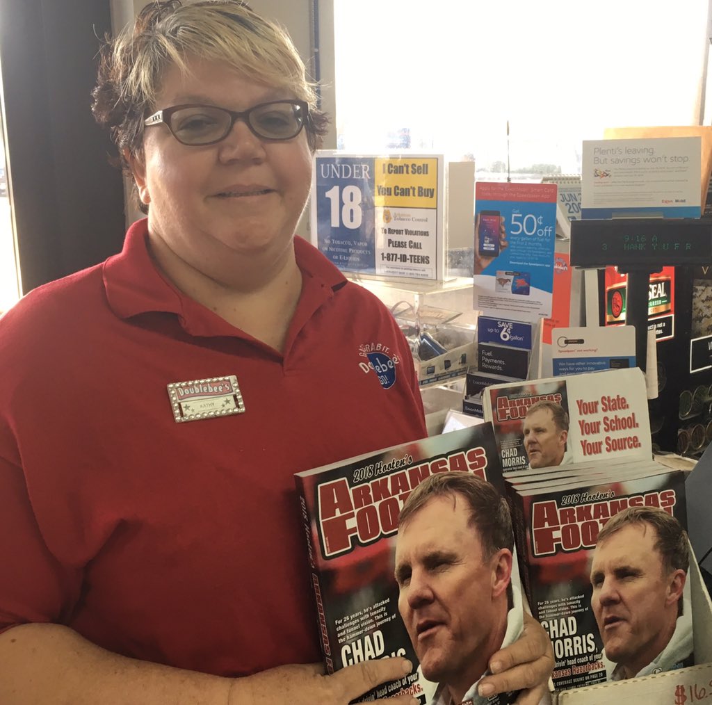 HootensARFBall's tweet photo. Football mom Kathy at Doublebees In Perryville has been tellin folks Hooten's is comin. "I've been waiting, so glad it's finally here" Gas It! Grab It! Go, Mustangs! https://t.co/zRRVgYU4A7