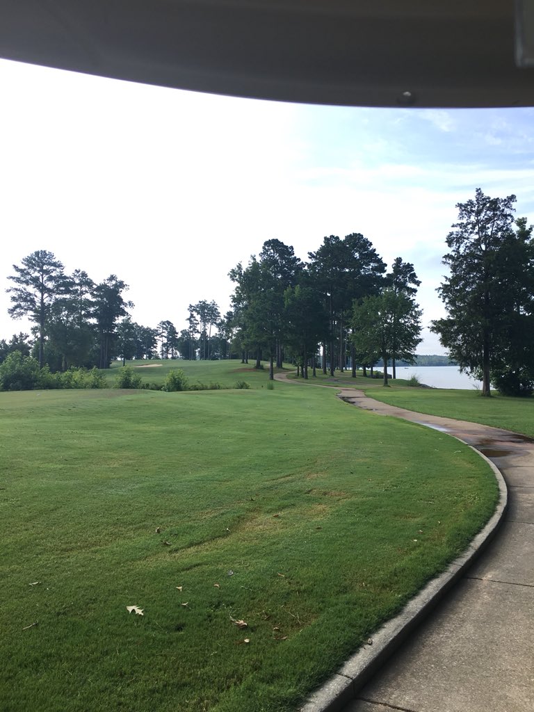 Brazzle_3's tweet photo. Great morning for golf. @arrowheadpointe was in great shape. #lakerussell https://t.co/7JAs4w3jDI