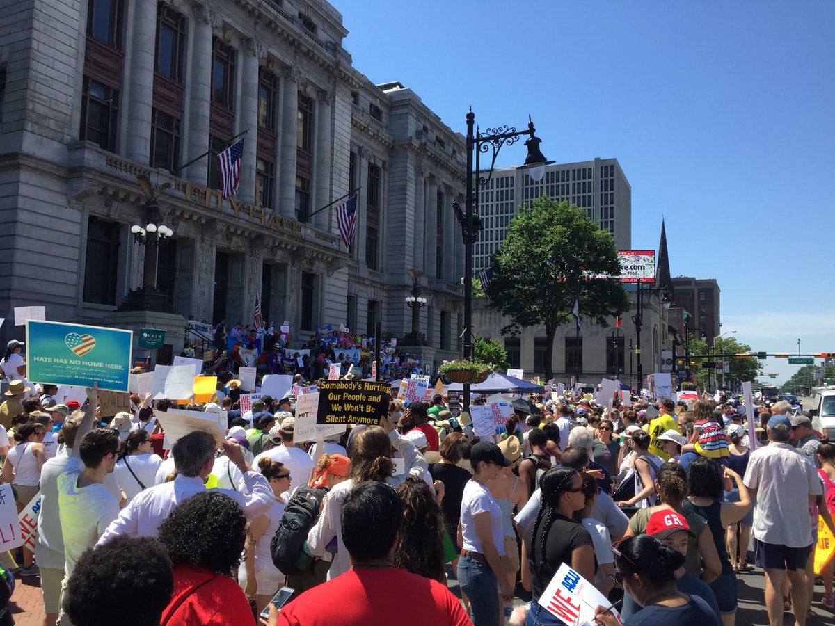 Joespirational's tweet image. #FamiliesBelongTogetherMarch Newark, NJ