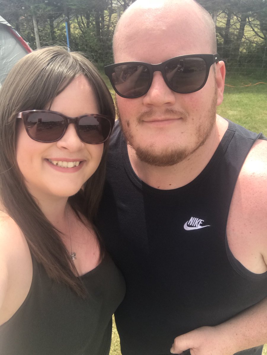 First time camping as a couple! 🏕👫❤️ Amazing! #brave #barmouth #love #family #qualitytime #sunsunsun #beach #sunset