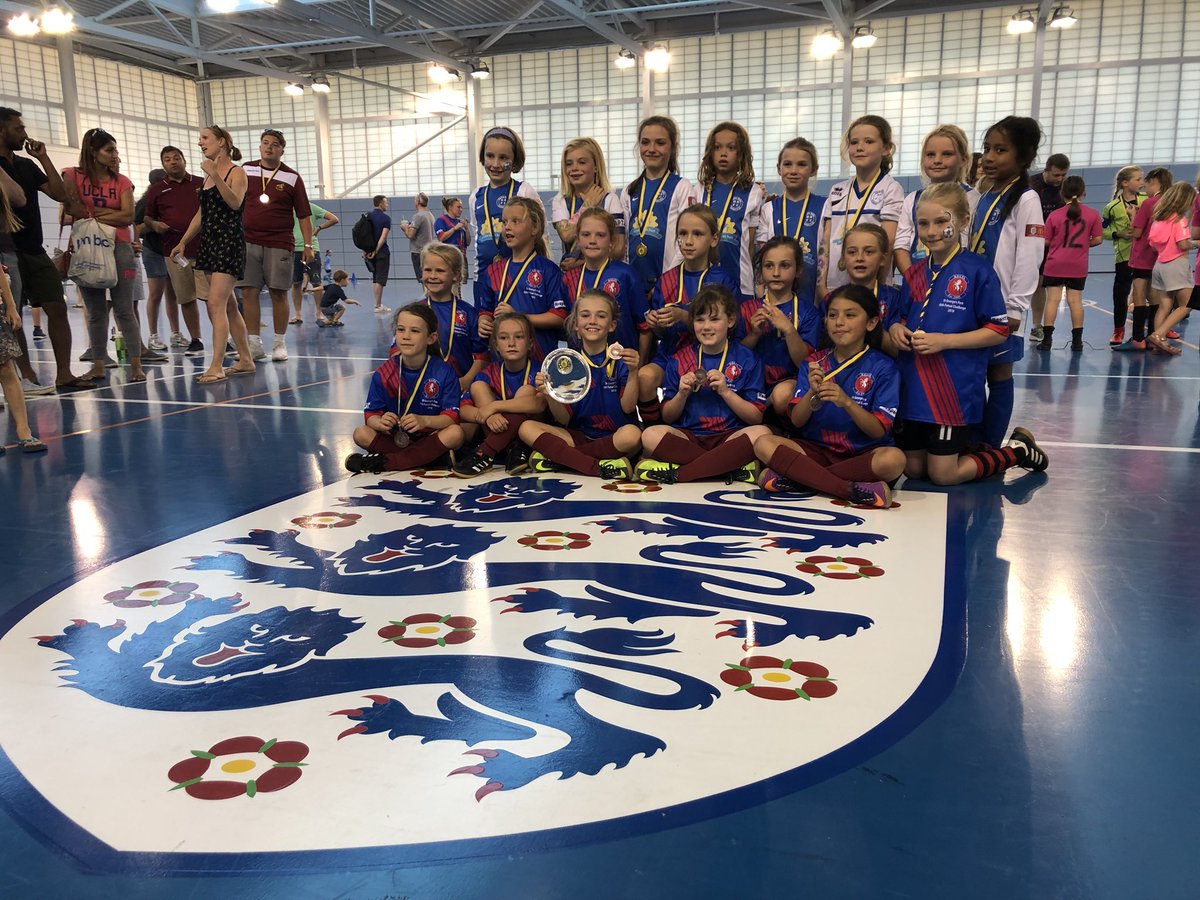 CJftballfutsal's tweet photo. U8 Plate Winners @KGLFL team 1 πππ
Joined by @HitchinBelles & @KGLFL team 2 @CityYouthFC @HertfordshireFA @HGFPL18 @StaffordshireFA #GFCC2018 https://t.co/V6EoJrfoiX