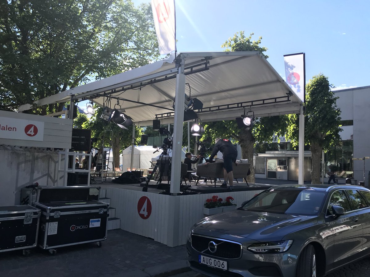 makthavare's tweet photo. Här pågår förberedelserna hos @Industrimatchen, @Oresundshuset, @TV4 och @svt!   #Almedalen https://t.co/3466cJjH76