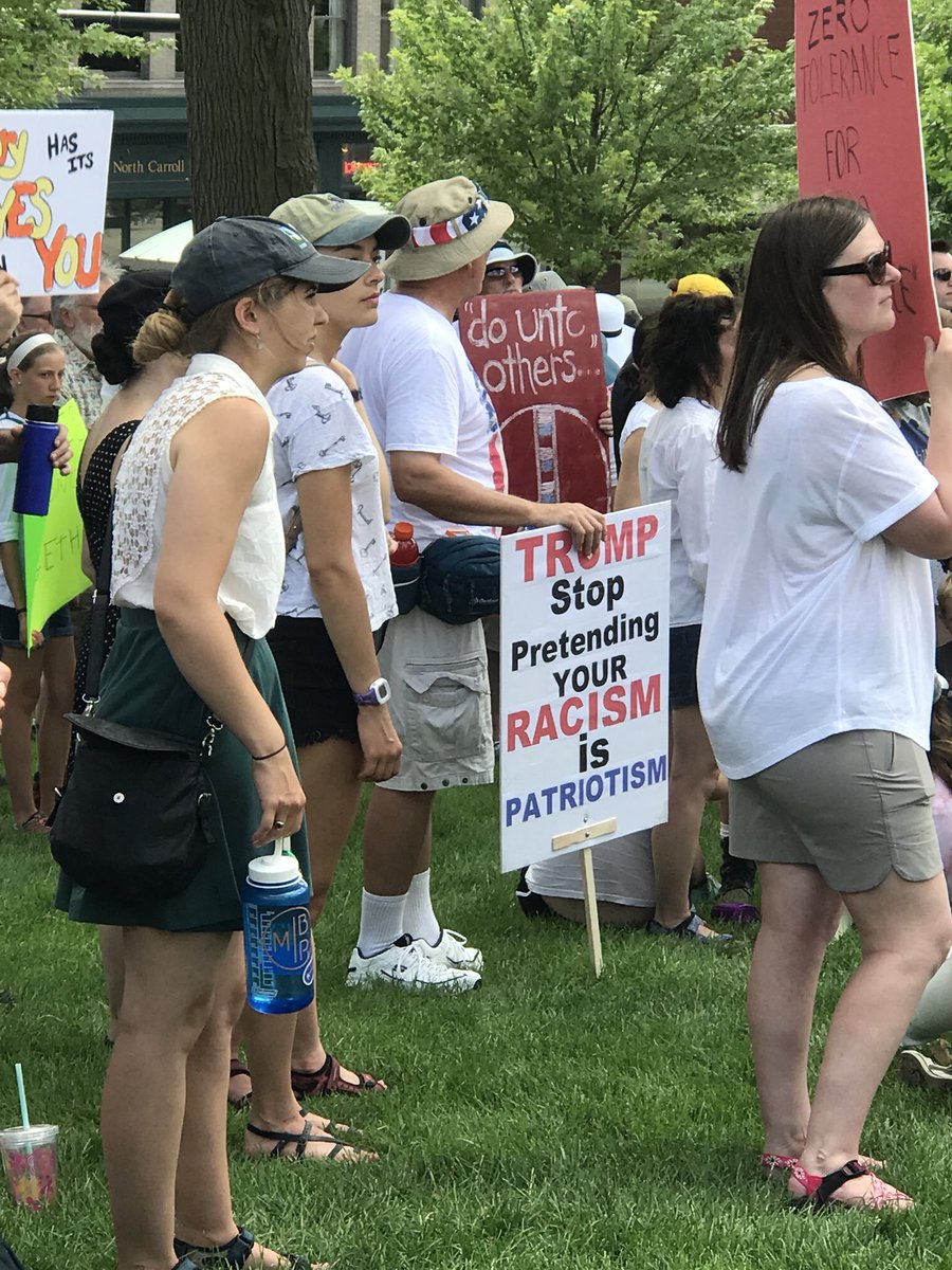 CrystalKStyle's tweet image. #familiesbrlongtogether #EndFamilyDetention #MadisonWI