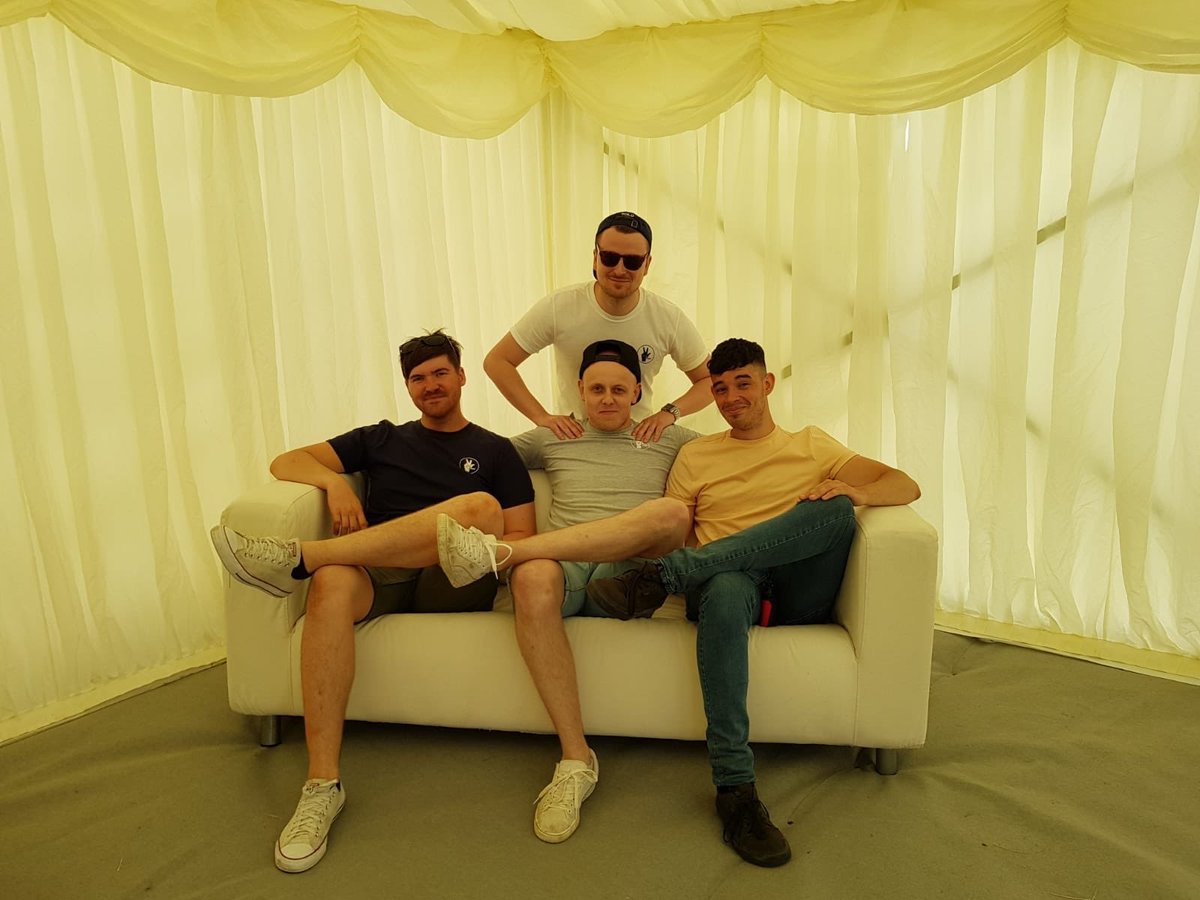 3Hand Clothing tweet media