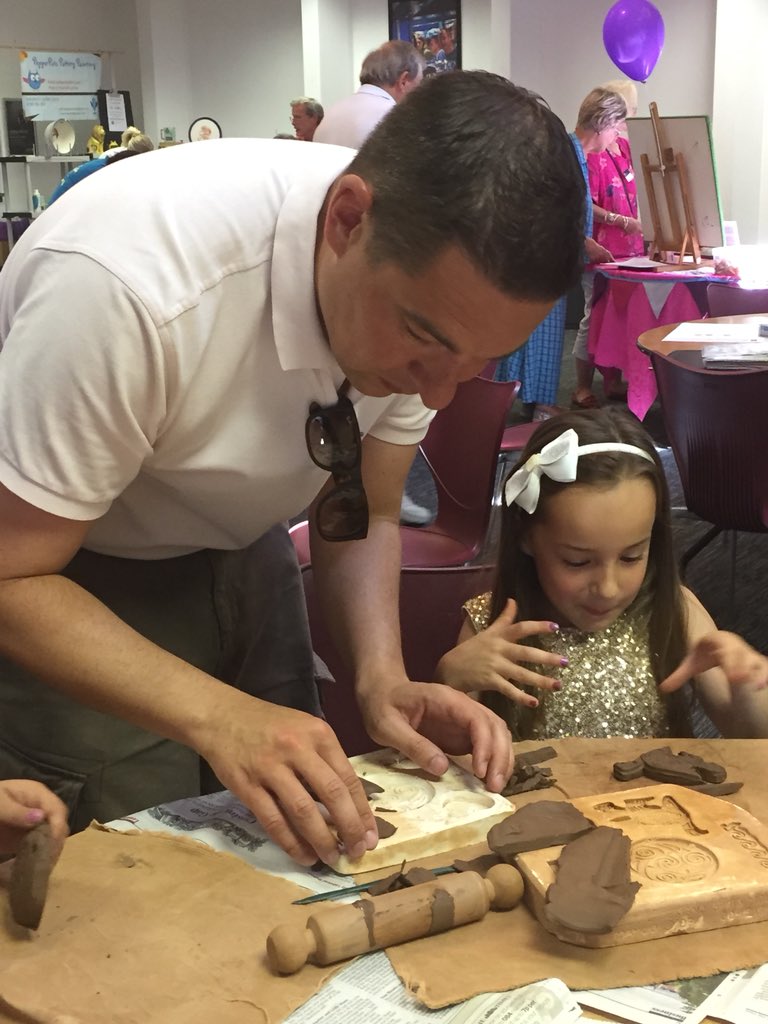 camfest2018's tweet photo. @PaulDeach @CamboTheatre @SurreyResNet @Surreyheath @SurreyHeathLC @LoveCamberley @CamboTheatre CamFest workshops were fabulous 💕 https://t.co/8qTNMX2OFJ