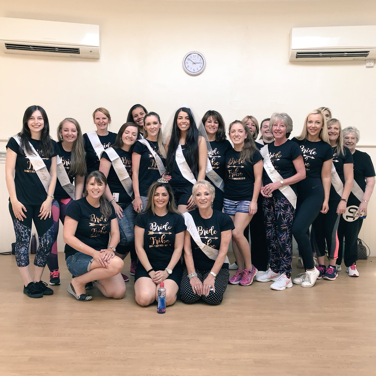 LeahCheerCo's tweet photo. Had a FAB U LOUS time with Danni and her #hens this afternoon learning moves and routines from #strictlycomedancing! @Sjblula22 @CheerleadingCo 

#cheercohens #Edinburgh #danceparty #henweekend #teambride #strictly #henparty #tccfam #cheerleadingcompany https://t.co/s8dvym50FP