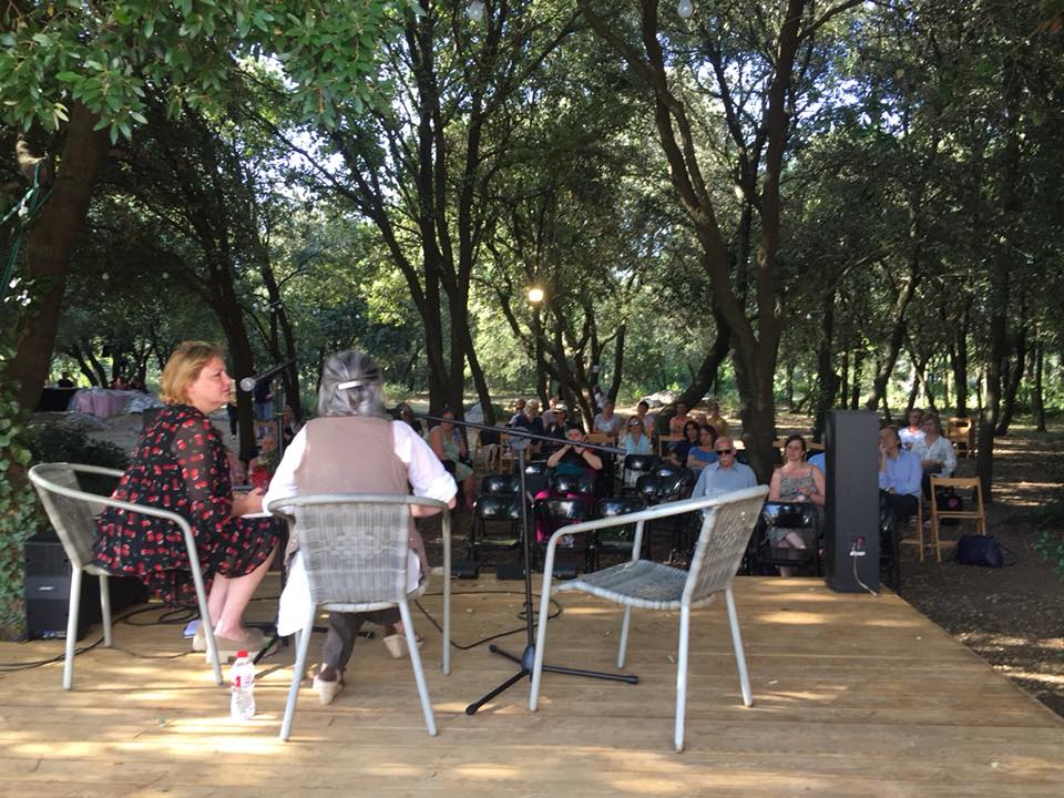 LARTDELAMEMORIA's tweet photo. @SFrouchtmann ens parla del seu llibre “El hombre de las checas” https://t.co/JtazVmP5xQ