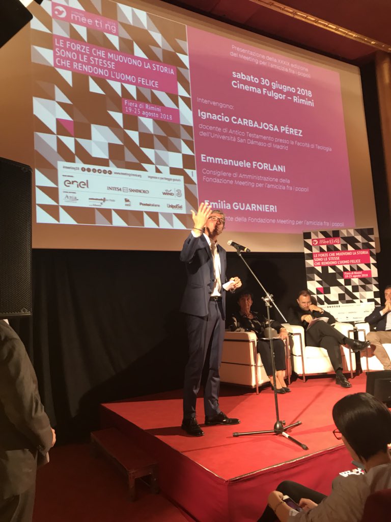<a href="/andreagnassi/">Andrea Gnassi</a> le relazioni che il Meeting pone e i temi che affronta mi hanno aiutato a svolgere il ruolo di sindaco. A pormi domande. Un tema come la felicità dell’uomo.Le domande del <a href="/MeetingRimini/">Meeting Rimini</a> arrivano a tutto il resto della città. E ci aiutano. <a href="/comunerimini/">Comune di Rimini</a> #meeting18